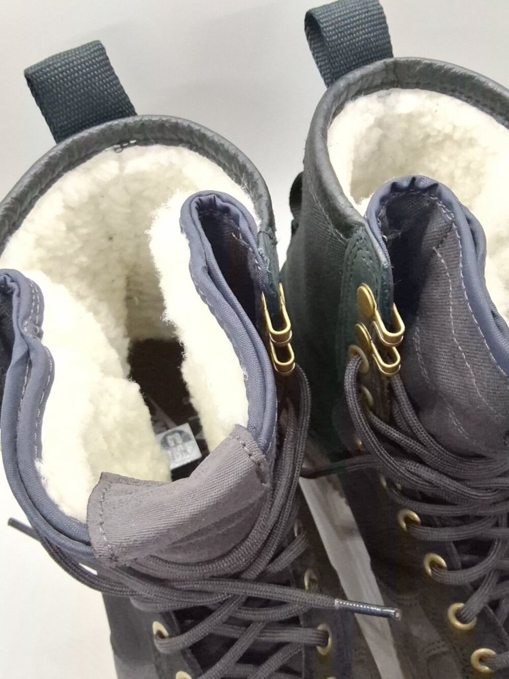 AF1 Nike SF Trainers Sneakers High Air Force Sherpa Size 8.5 Never Worn. No Box - Picture 10 of 16